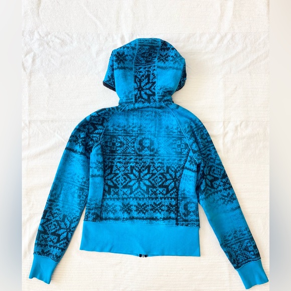 Lululemon Special Edition Fair Isle Snowflake Scuba Hoodie - Picture 7 of 15